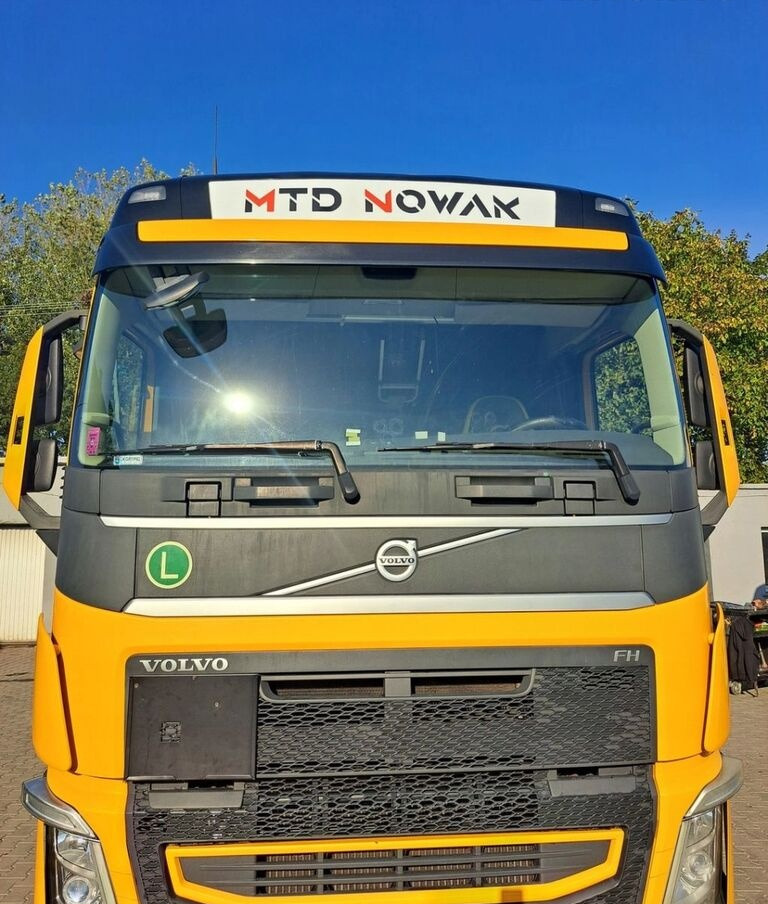 KABINA KOMPLETNA VOLVO FH 4 EURO 6 GLOBETROTTER - Cab for Truck: picture 3 KABINA KOMPLETNA VOLVO FH 4 EURO 6 GLOBETROTTER - Cab for Truck: picture 3