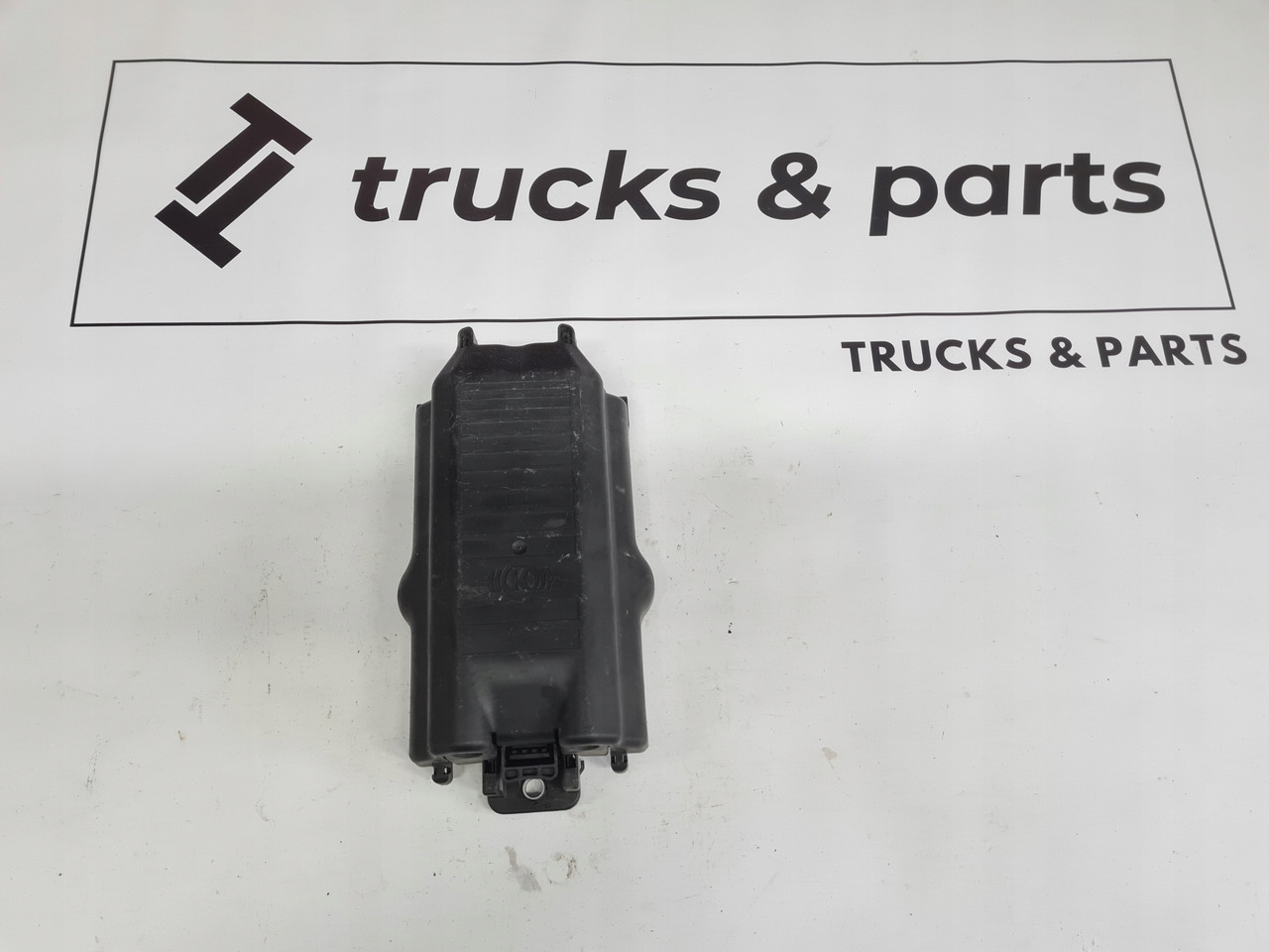 KNORR-BREMSE STEROWNIK MODUŁ EBS 7 ECU VOLVO FH 5 FM 5 FMX 23050066 - ECU for Truck: picture 1 KNORR-BREMSE STEROWNIK MODUŁ EBS 7 ECU VOLVO FH 5 FM 5 FMX 23050066 - ECU for Truck: picture 1
