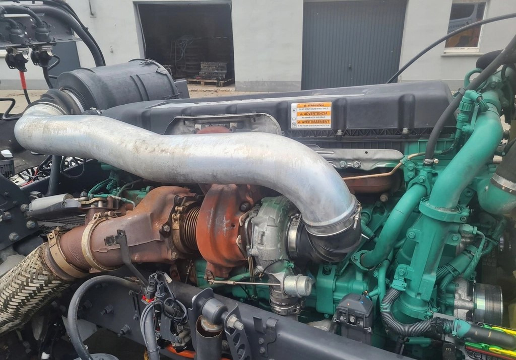 KOMPLETNY VOLVO FH 4 FM 4 FH 5 D13K 500 EUVI K6 I-SAVE T2800 EURO 6 - Engine: picture 1 KOMPLETNY VOLVO FH 4 FM 4 FH 5 D13K 500 EUVI K6 I-SAVE T2800 EURO 6 - Engine: picture 1
