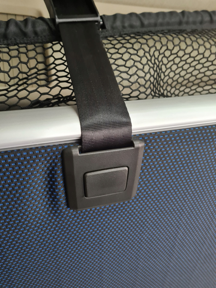 ŁÓŻKO KOMPLETNE GÓRNE LEŻANKA MOCOWANIA VOLVO FH 5 EURO 6 - Seat for Truck: picture 3 ŁÓŻKO KOMPLETNE GÓRNE LEŻANKA MOCOWANIA VOLVO FH 5 EURO 6 - Seat for Truck: picture 3