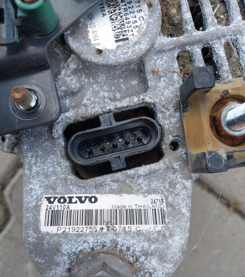 MITSUBISHI ALTERNATOR VOLVO FL RENAULT GAMA D D8K 110A EURO 6 - Alternator for Truck: picture 4 MITSUBISHI ALTERNATOR VOLVO FL RENAULT GAMA D D8K 110A EURO 6 - Alternator for Truck: picture 4