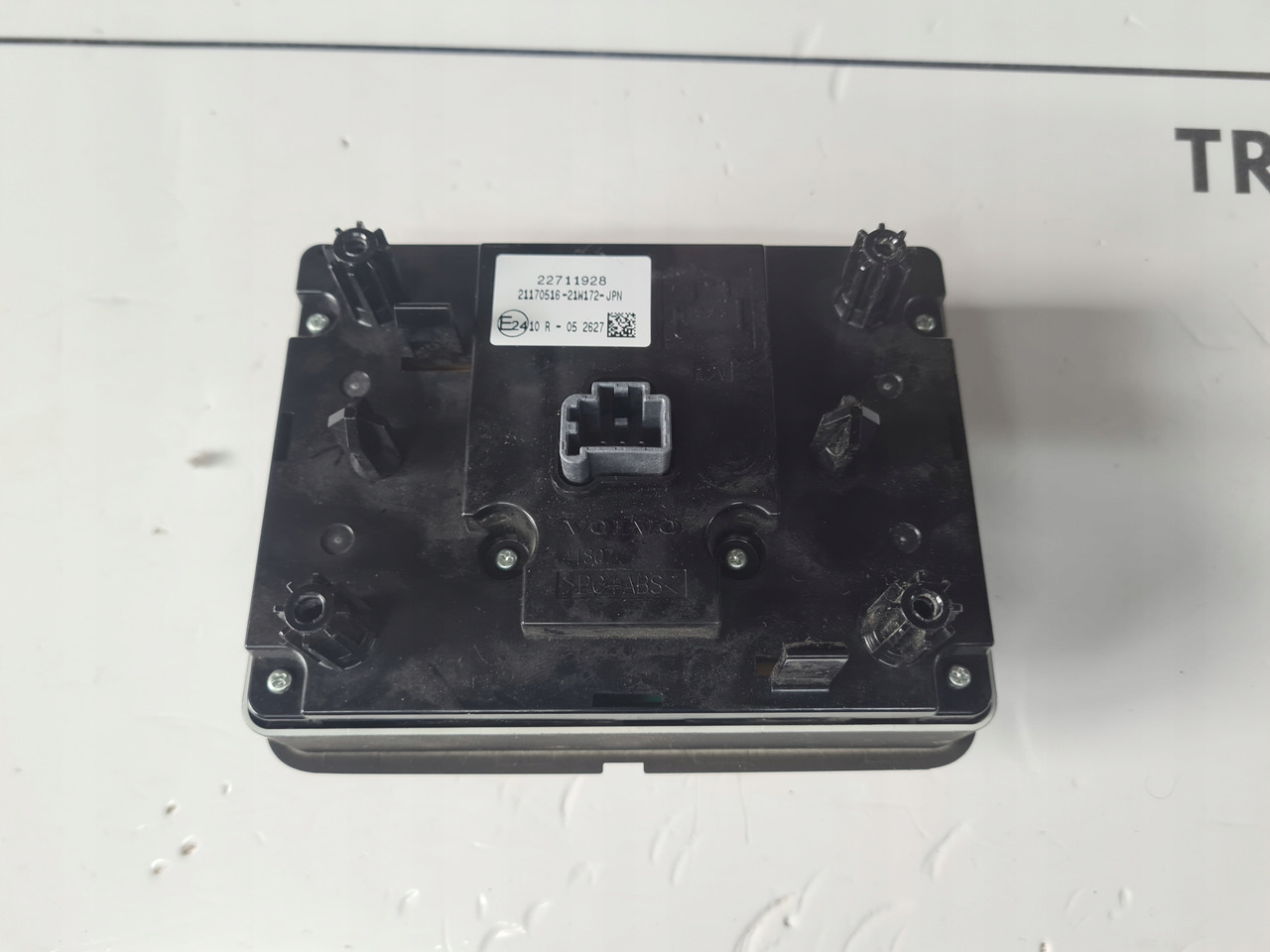 PANEL NAWIEWU OGRZEWANIA KLIMATYZACJI VOLVO FH 5 ORYGINAŁ 22711928 - Heating/ Ventilation: picture 3 PANEL NAWIEWU OGRZEWANIA KLIMATYZACJI VOLVO FH 5 ORYGINAŁ 22711928 - Heating/ Ventilation: picture 3