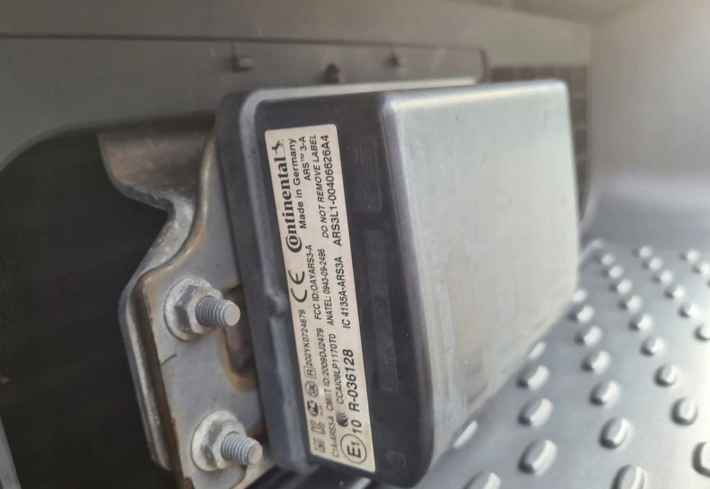 RADAR DISTRONIK CZUJNIK SENSOR RENAULT GAMA T C K D RANGE VOLVO FH 4 FM 4 22075780 - P07 21723744 - P06 - Sensor: picture 2 RADAR DISTRONIK CZUJNIK SENSOR RENAULT GAMA T C K D RANGE VOLVO FH 4 FM 4 22075780 - P07 21723744 - P06 - Sensor: picture 2