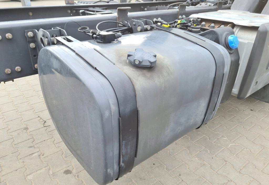 RENAULT DXI GAMA T D C VOLVO FH FM FL FE LOW DECK 21968577 - Fuel tank: picture 2 RENAULT DXI GAMA T D C VOLVO FH FM FL FE LOW DECK 21968577 - Fuel tank: picture 2