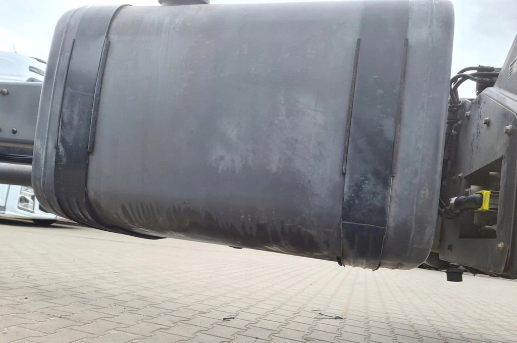 RENAULT DXI GAMA T D C VOLVO FH FM FL FE LOW DECK 21968577 - Fuel tank: picture 4 RENAULT DXI GAMA T D C VOLVO FH FM FL FE LOW DECK 21968577 - Fuel tank: picture 4
