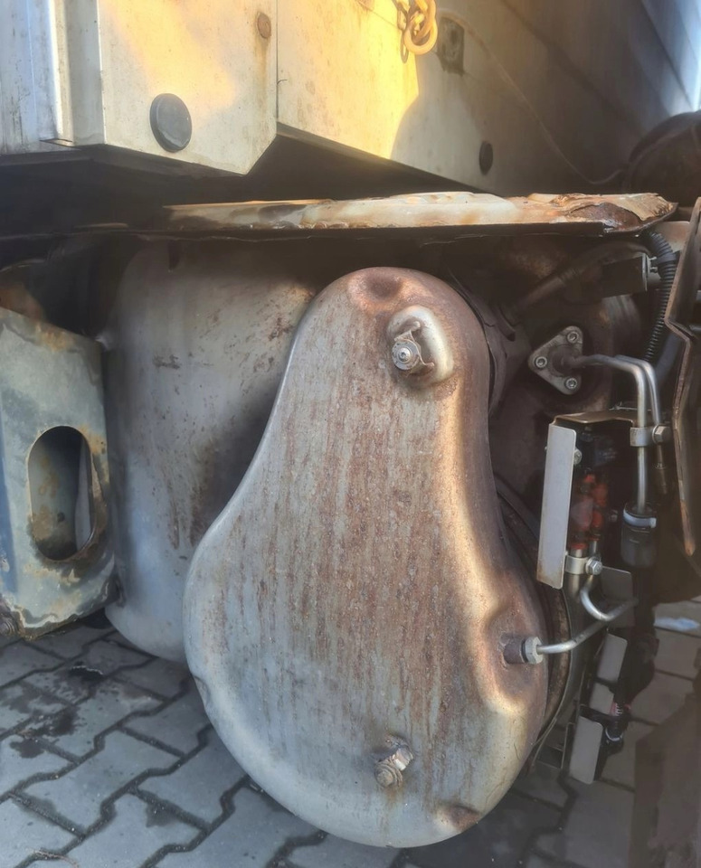 VOLVO- KOMPLETNY D5K D8K - Catalytic converter: picture 4 VOLVO- KOMPLETNY D5K D8K - Catalytic converter: picture 4