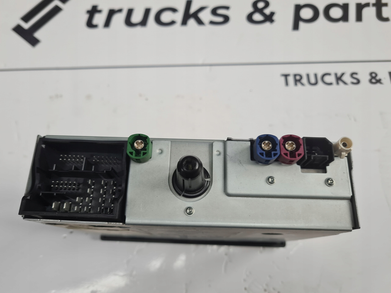 VOLVO RADIO MODUŁ SEM RADIA WIFI BLUETOOTH VOLVO FH 4 FM 4 FH 5 FM 5 FMX - Cab and interior for Truck: picture 3 VOLVO RADIO MODUŁ SEM RADIA WIFI BLUETOOTH VOLVO FH 4 FM 4 FH 5 FM 5 FMX - Cab and interior for Truck: picture 3