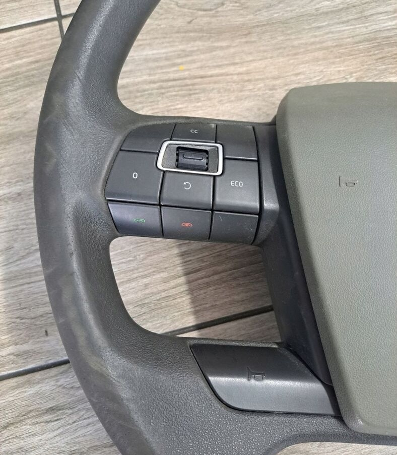 Volvo KIEROWNICA WIELOFUNKCYJNA VOLVO FH 4 FMX - Steering wheel for Truck: picture 1 Volvo KIEROWNICA WIELOFUNKCYJNA VOLVO FH 4 FMX - Steering wheel for Truck: picture 1