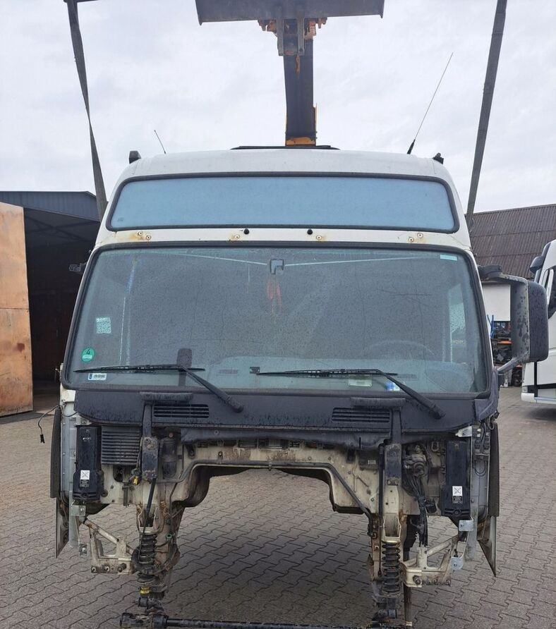 Volvo LIFT XL 12/13R   FH 13 - Cab for Truck: picture 1 Volvo LIFT XL 12/13R   FH 13 - Cab for Truck: picture 1