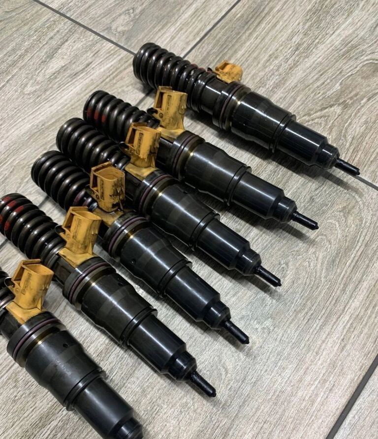 Volvo OE Volvo OE - Injector for Truck: picture 4 Volvo OE Volvo OE - Injector for Truck: picture 4