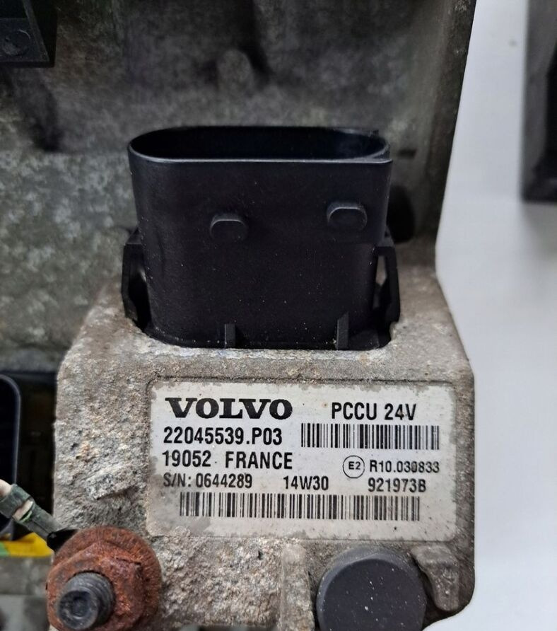 Volvo STEROWNIK KLIMATYZACJI POSTOJOWEJ VOLVO FH 4 FM 4 22045539.P03 - Tachograph for Truck: picture 3 Volvo STEROWNIK KLIMATYZACJI POSTOJOWEJ VOLVO FH 4 FM 4 22045539.P03 - Tachograph for Truck: picture 3