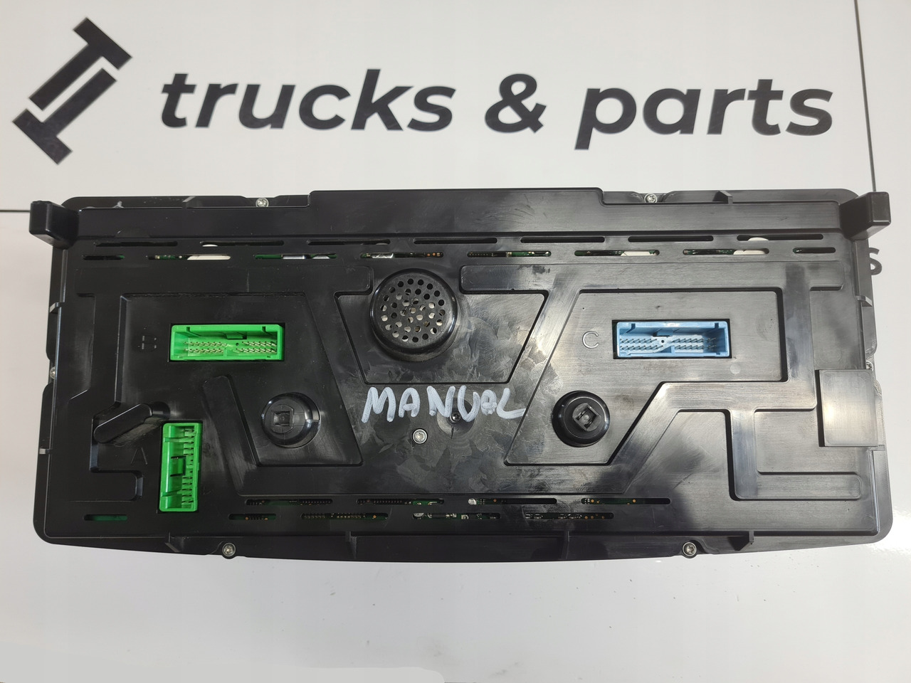 Volvo ZEGARY LICZNIKI FH FM 9 13 FH16 MANUAL 20739270-P01   Volvo FH FM - Dashboard for Truck: picture 2 Volvo ZEGARY LICZNIKI FH FM 9 13 FH16 MANUAL 20739270-P01   Volvo FH FM - Dashboard for Truck: picture 2