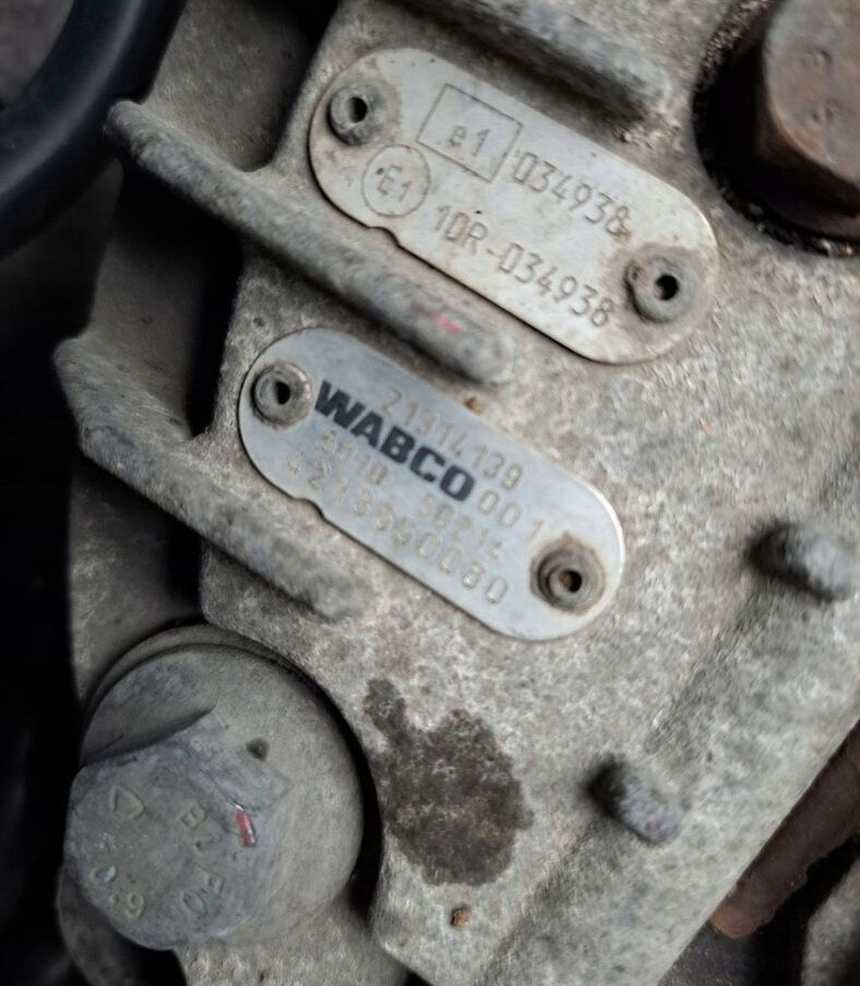 WABCO ELEKTRONIKA WYBIERAKA SKRZYNI BIEGÓW I SHIFT " D " VOLVO FH FM RENAULT DXI - ECU for Truck: picture 3 WABCO ELEKTRONIKA WYBIERAKA SKRZYNI BIEGÓW I SHIFT " D " VOLVO FH FM RENAULT DXI - ECU for Truck: picture 3