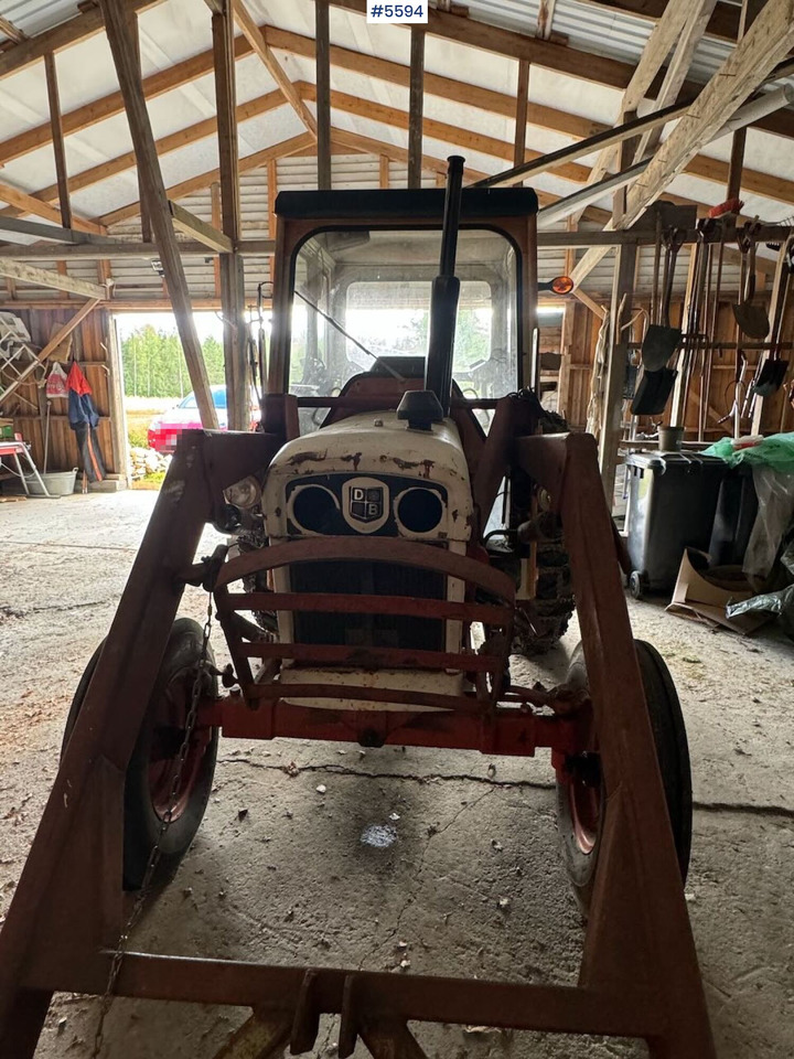 1974 David Brown 885 w/ loaders and chain. - Farm tractor: picture 3 1974 David Brown 885 w/ loaders and chain. - Farm tractor: picture 3