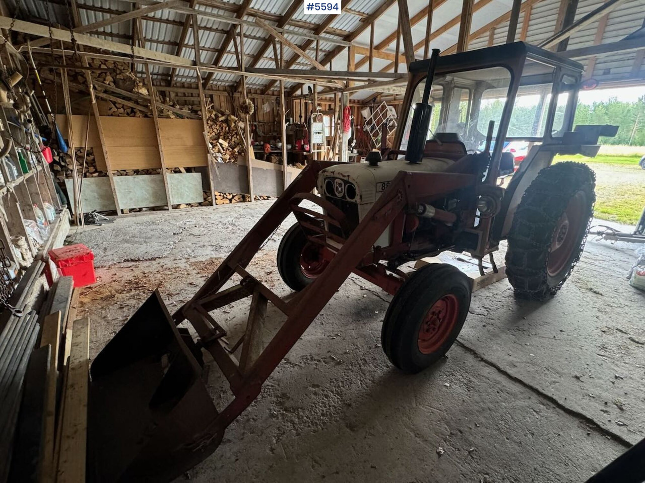 1974 David Brown 885 w/ loaders and chain. - Farm tractor: picture 2 1974 David Brown 885 w/ loaders and chain. - Farm tractor: picture 2