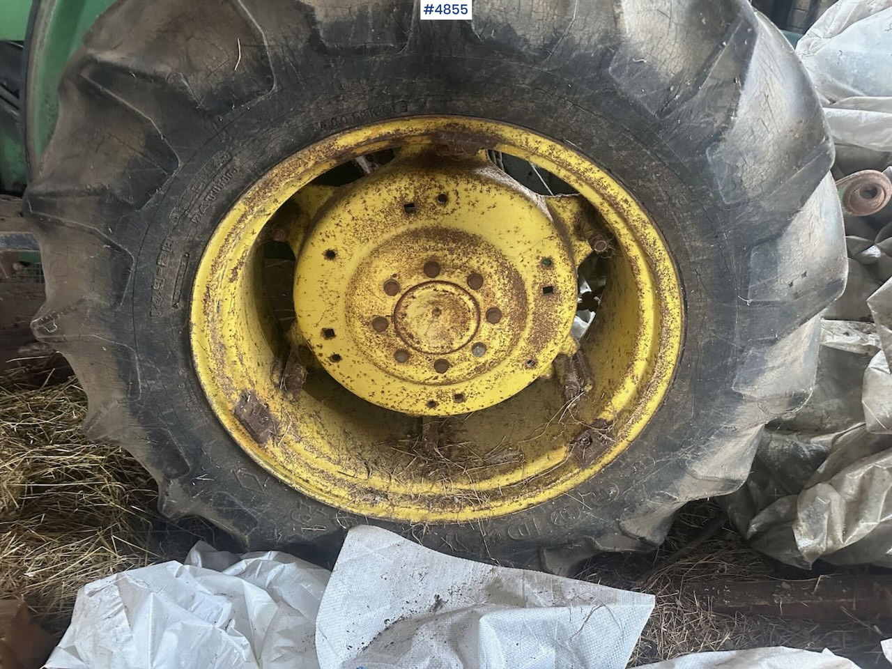 1980 John Deere 1030 tractor w/ twin deck and duun cabin. See hours. on lease 1980 John Deere 1030 tractor w/ twin deck and duun cabin. See hours.: picture 11