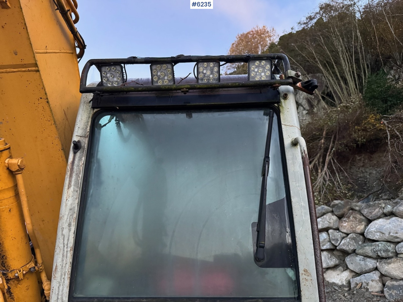 2004 Kato HD 308 US w/ 5 drawers, pincher, rake and spike hammer. - Excavator: picture 5 2004 Kato HD 308 US w/ 5 drawers, pincher, rake and spike hammer. - Excavator: picture 5