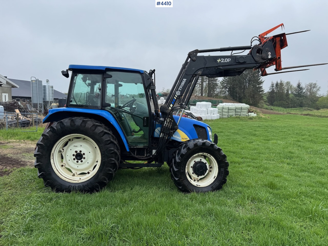 2006 New Holland TL100 A w/Front Loader. - Farm tractor: picture 3 2006 New Holland TL100 A w/Front Loader. - Farm tractor: picture 3