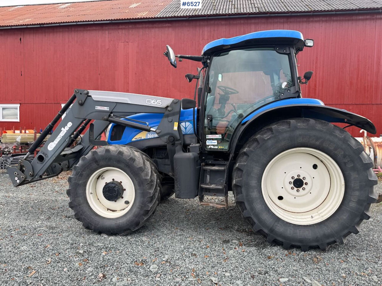 2007 NEW HOLLAND TS135A Plus w/ Quicke front loader - Farm tractor: picture 2 2007 NEW HOLLAND TS135A Plus w/ Quicke front loader - Farm tractor: picture 2