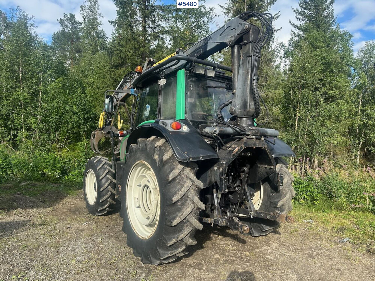2008 Valta N101 4x4 tractor w/ Cranab FC53 crane. WATCH VIDEO. - Farm tractor: picture 4 2008 Valta N101 4x4 tractor w/ Cranab FC53 crane. WATCH VIDEO. - Farm tractor: picture 4