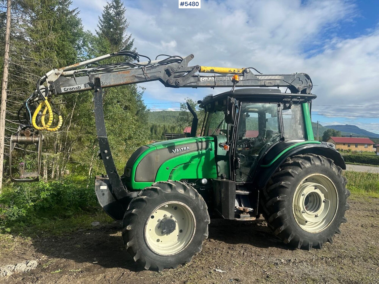 2008 Valta N101 4x4 tractor w/ Cranab FC53 crane. WATCH VIDEO. - Farm tractor: picture 1 2008 Valta N101 4x4 tractor w/ Cranab FC53 crane. WATCH VIDEO. - Farm tractor: picture 1
