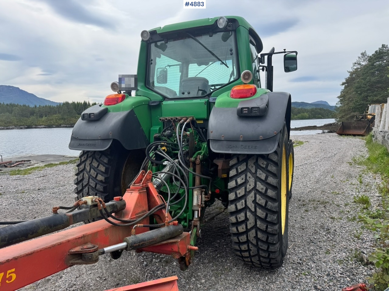 2010 John Deere 6430 w/ Front Hydraulics and Front PTO. 2910 hours! - Farm tractor: picture 5 2010 John Deere 6430 w/ Front Hydraulics and Front PTO. 2910 hours! - Farm tractor: picture 5