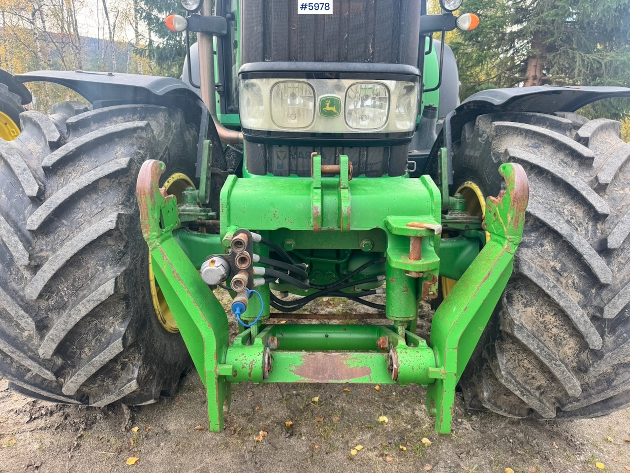 2010 John Deere 6930 with Front Hydraulic - Farm tractor: picture 4 2010 John Deere 6930 with Front Hydraulic - Farm tractor: picture 4
