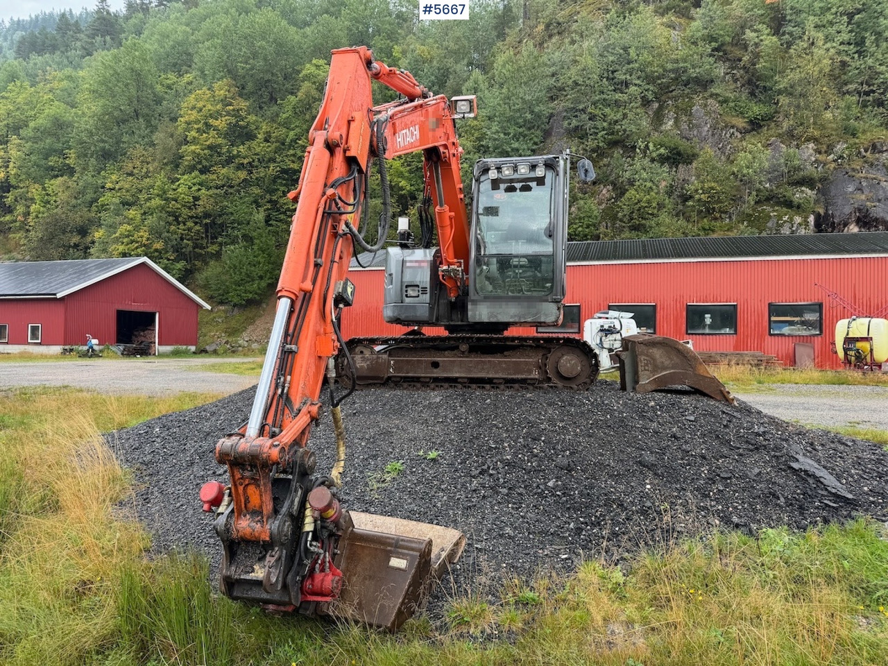 2011 Hitachi ZX 85 US-3 w/rotor tilt and buckets - Excavator: picture 1 2011 Hitachi ZX 85 US-3 w/rotor tilt and buckets - Excavator: picture 1