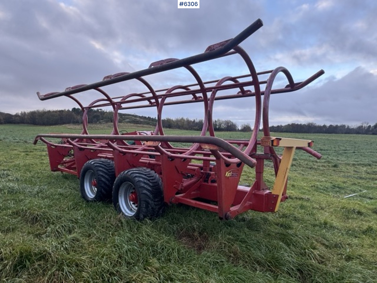 2011 Keltec round bale trailer - Hay and forage equipment: picture 4 2011 Keltec round bale trailer - Hay and forage equipment: picture 4