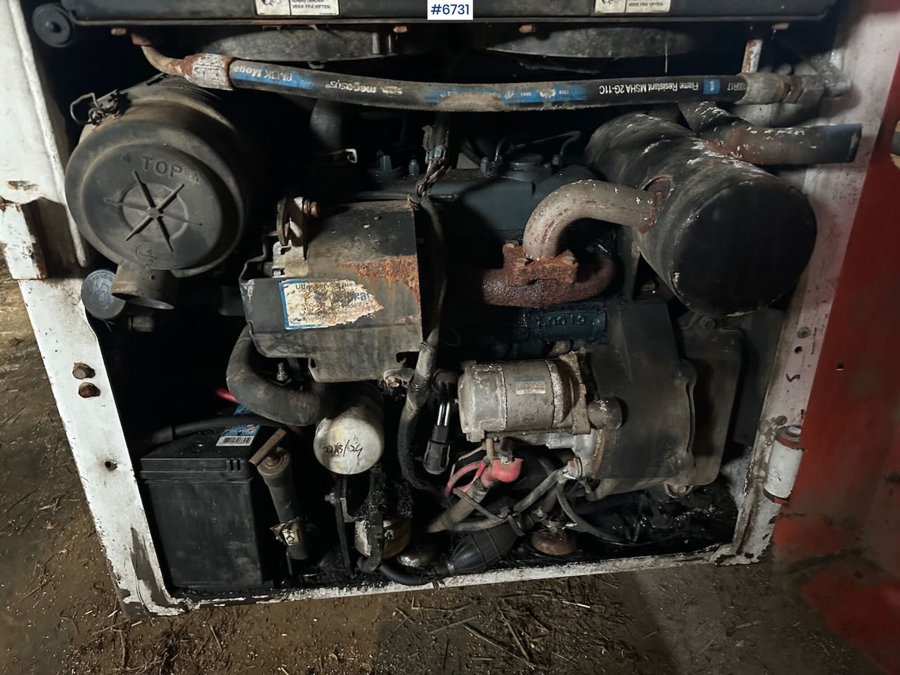 2012 Bobcat S70 Mini loader w/ pallet forks and demolition bucket. - Compact loader: picture 5 2012 Bobcat S70 Mini loader w/ pallet forks and demolition bucket. - Compact loader: picture 5