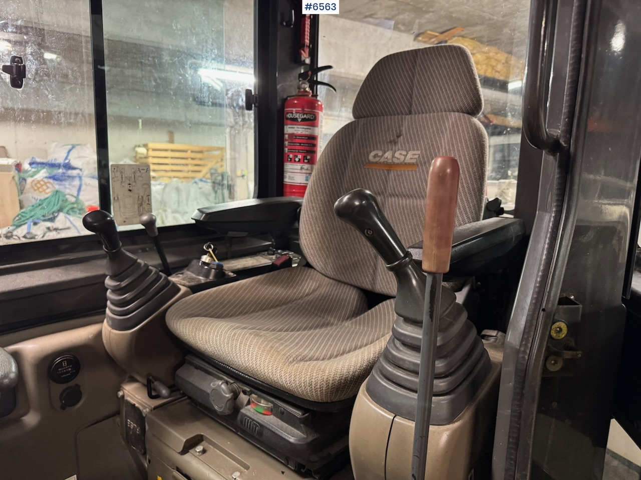 Excavator 2014 Case CX 30B S2 ZTS w/ 3 buckets, grapple and trailer.: picture 15 Excavator 2014 Case CX 30B S2 ZTS w/ 3 buckets, grapple and trailer.: picture 15