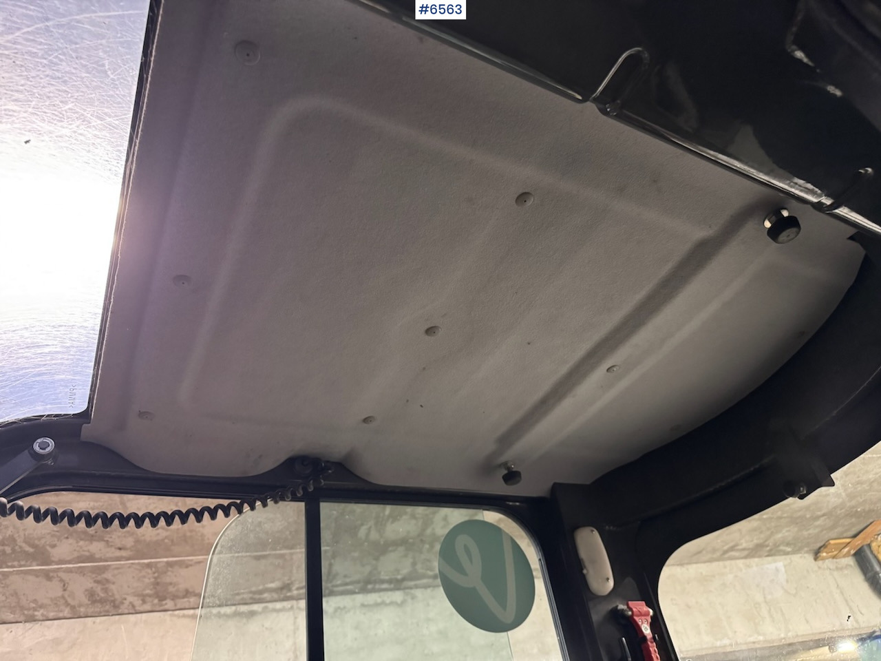 Excavator 2014 Case CX 30B S2 ZTS w/ 3 buckets, grapple and trailer.: picture 17 Excavator 2014 Case CX 30B S2 ZTS w/ 3 buckets, grapple and trailer.: picture 17