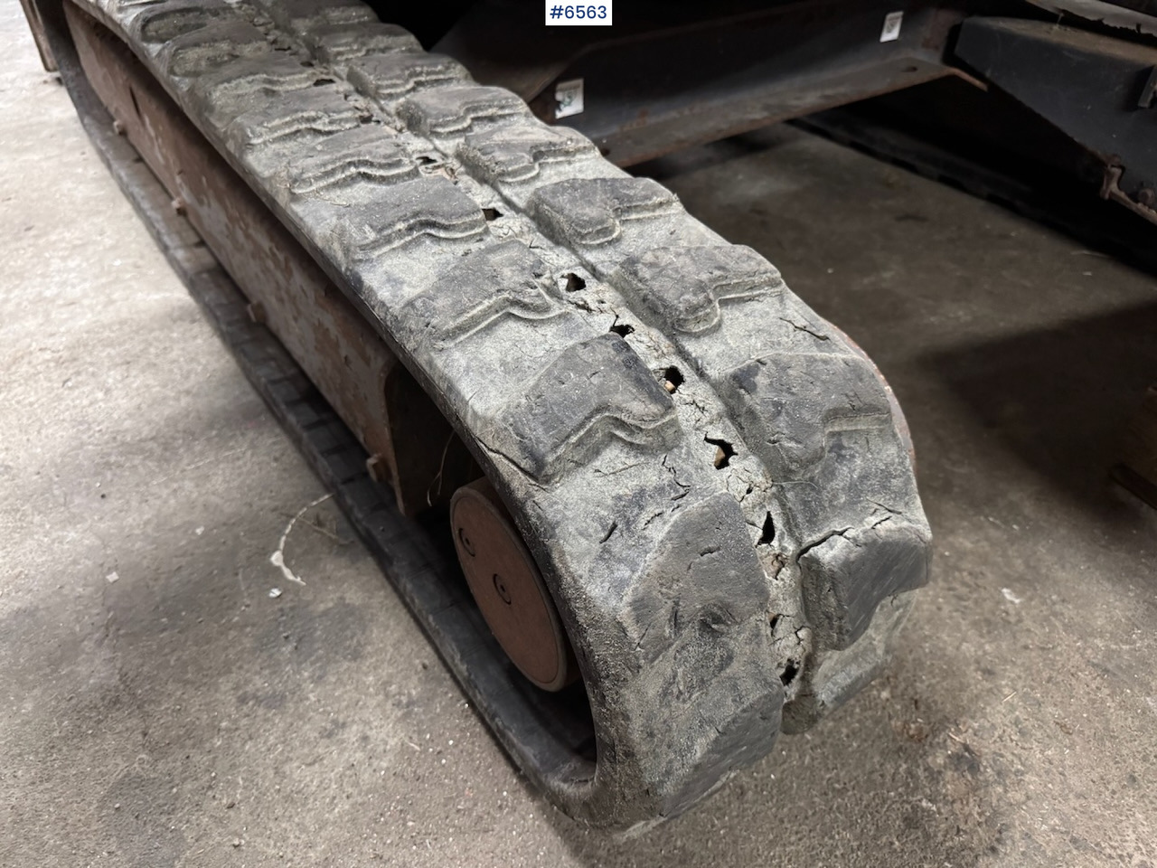 Excavator 2014 Case CX 30B S2 ZTS w/ 3 buckets, grapple and trailer.: picture 20 Excavator 2014 Case CX 30B S2 ZTS w/ 3 buckets, grapple and trailer.: picture 20