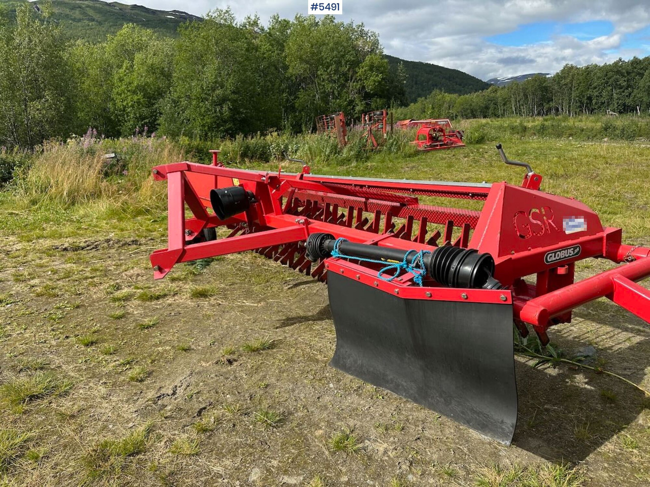 2017 Globus GSR 87400 stone rake. LIGHTLY used! - Soil tillage equipment: picture 3 2017 Globus GSR 87400 stone rake. LIGHTLY used! - Soil tillage equipment: picture 3