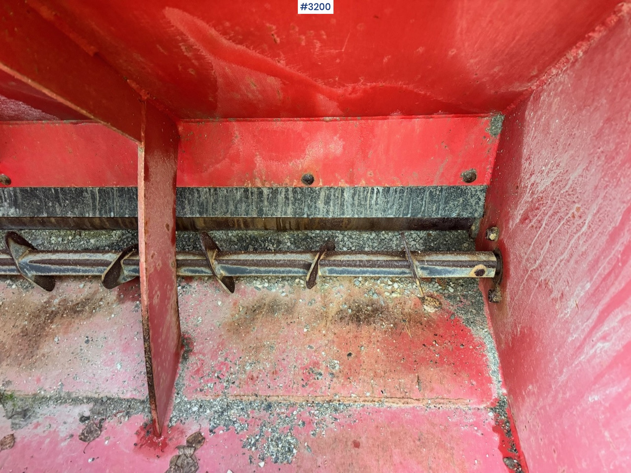 2019 Igland DS 1400 - Sand/ Salt spreader: picture 4 2019 Igland DS 1400 - Sand/ Salt spreader: picture 4