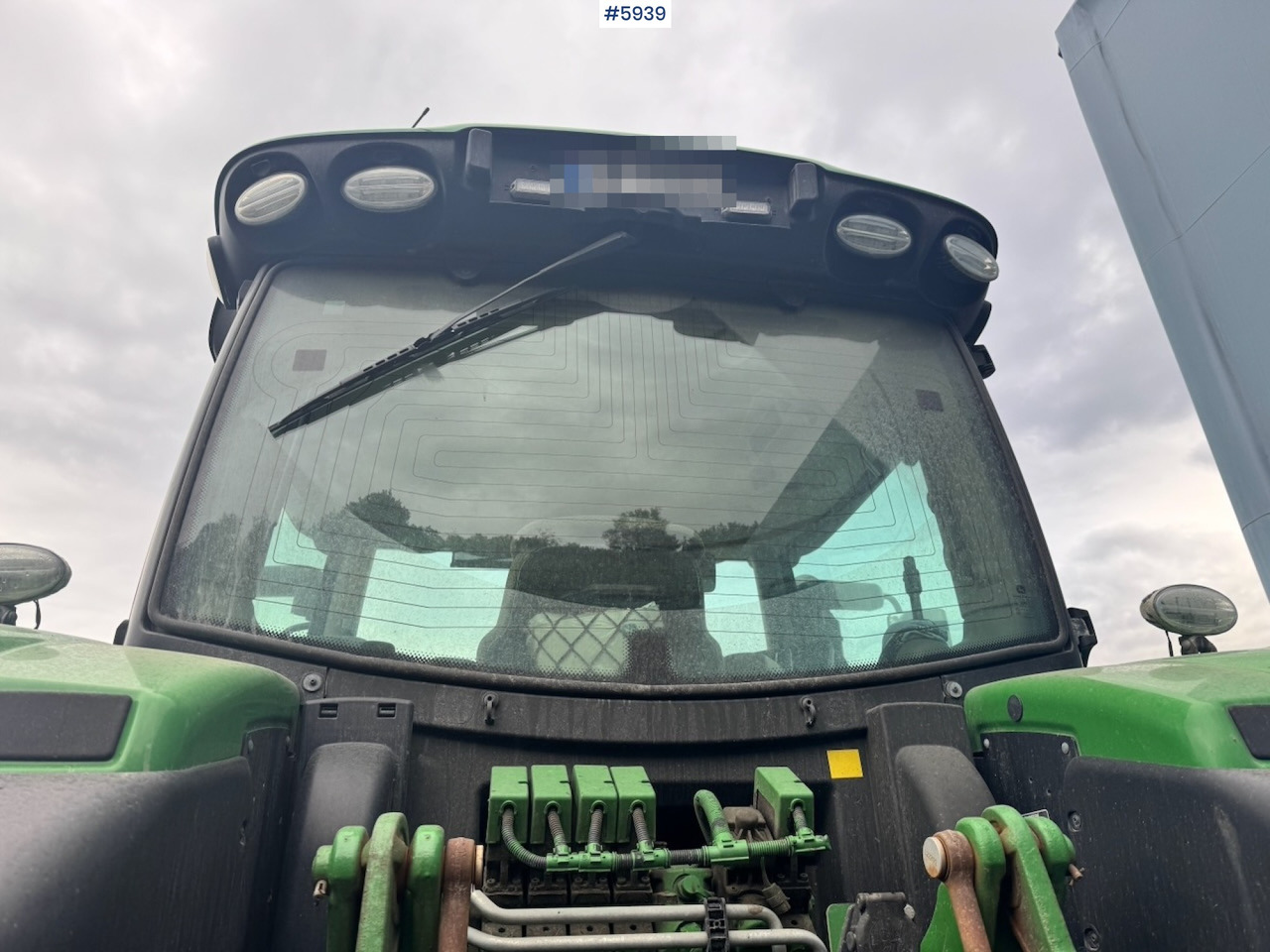 Farm tractor 2020 John Deere 6215R w/ Front PTO and hydraulics. 2 sets of tires.: picture 19 Farm tractor 2020 John Deere 6215R w/ Front PTO and hydraulics. 2 sets of tires.: picture 19