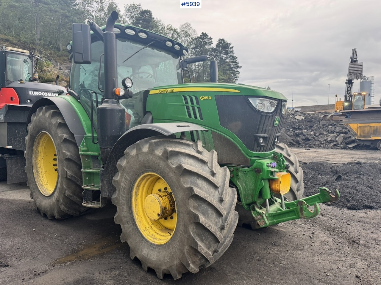 Farm tractor 2020 John Deere 6215R w/ Front PTO and hydraulics. 2 sets of tires.: picture 7 Farm tractor 2020 John Deere 6215R w/ Front PTO and hydraulics. 2 sets of tires.: picture 7