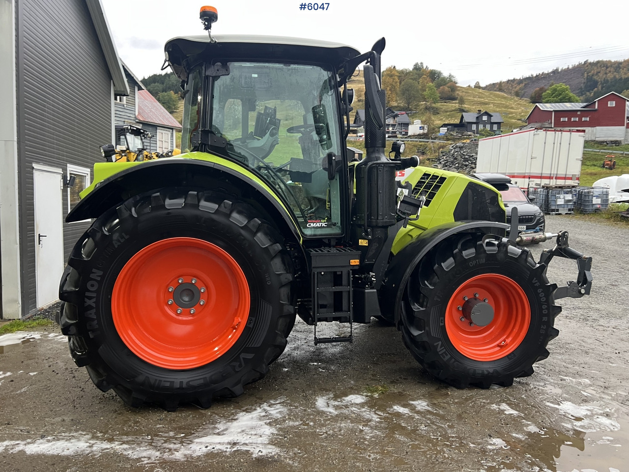 2023 Claas Arion 550 w/ quicke front loader with weight and PTO and front hydraulics - Farm tractor: picture 5 2023 Claas Arion 550 w/ quicke front loader with weight and PTO and front hydraulics - Farm tractor: picture 5