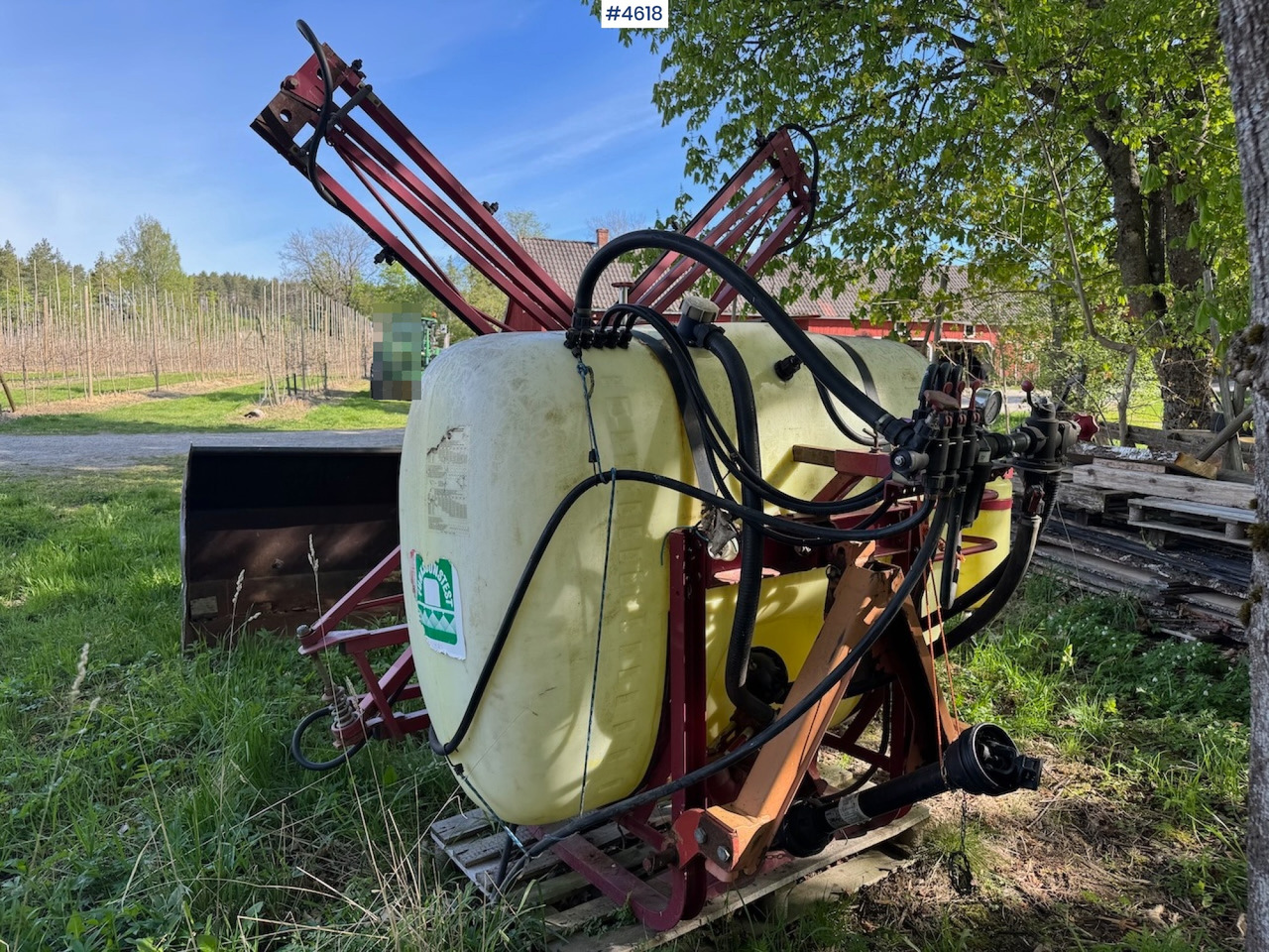 Hardi NK 800 w/ 10 m boom. - Sprayer: picture 2 Hardi NK 800 w/ 10 m boom. - Sprayer: picture 2