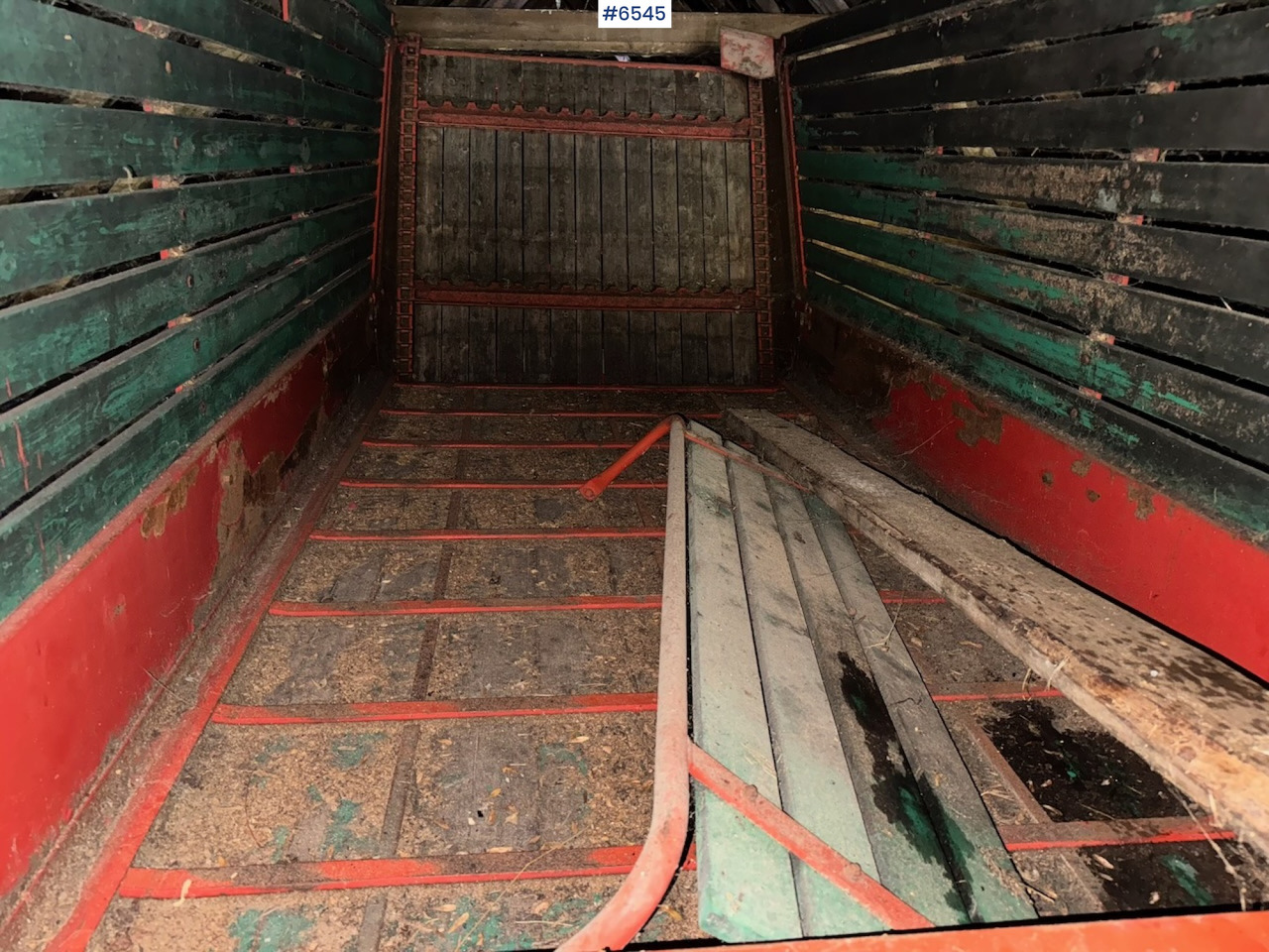 Kverneland UN 7000 Harvesting wagon w/ throwing roller. - Hay and forage equipment: picture 5 Kverneland UN 7000 Harvesting wagon w/ throwing roller. - Hay and forage equipment: picture 5