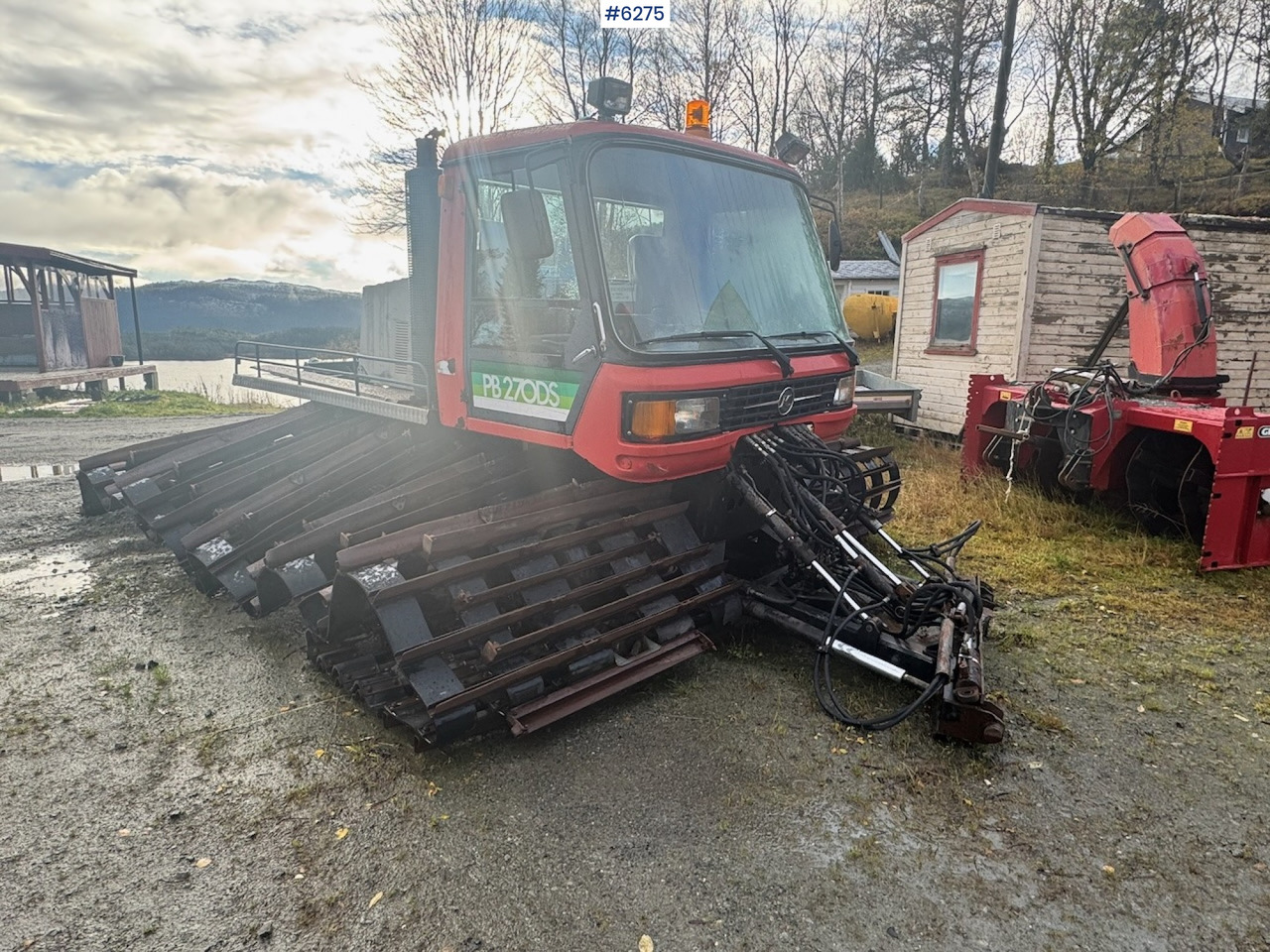 1985 Kässbohrer PB 270DS treadle machine w/ cutters and smoothing board - Municipal/ Special vehicle: picture 1 1985 Kässbohrer PB 270DS treadle machine w/ cutters and smoothing board - Municipal/ Special vehicle: picture 1
