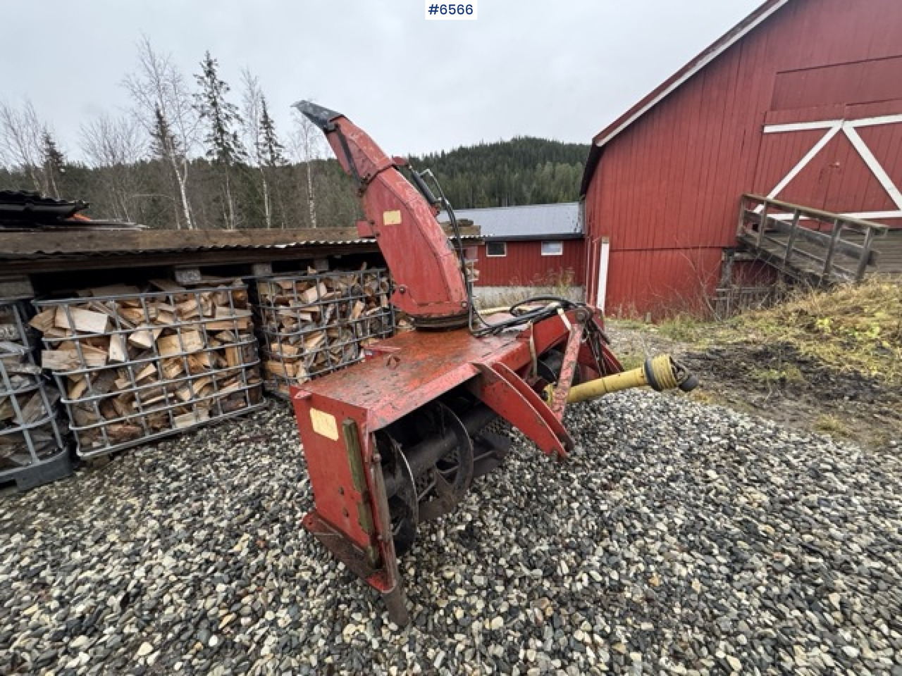 2005 Dalen two-stage snow blower - Municipal/ Special vehicle: picture 1 2005 Dalen two-stage snow blower - Municipal/ Special vehicle: picture 1