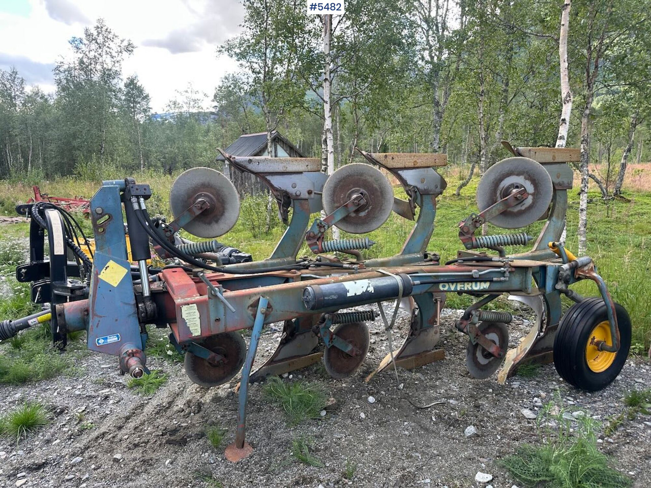 Øverum CV 398 H 3-furrow reversible plow - Soil tillage equipment: picture 2 Øverum CV 398 H 3-furrow reversible plow - Soil tillage equipment: picture 2