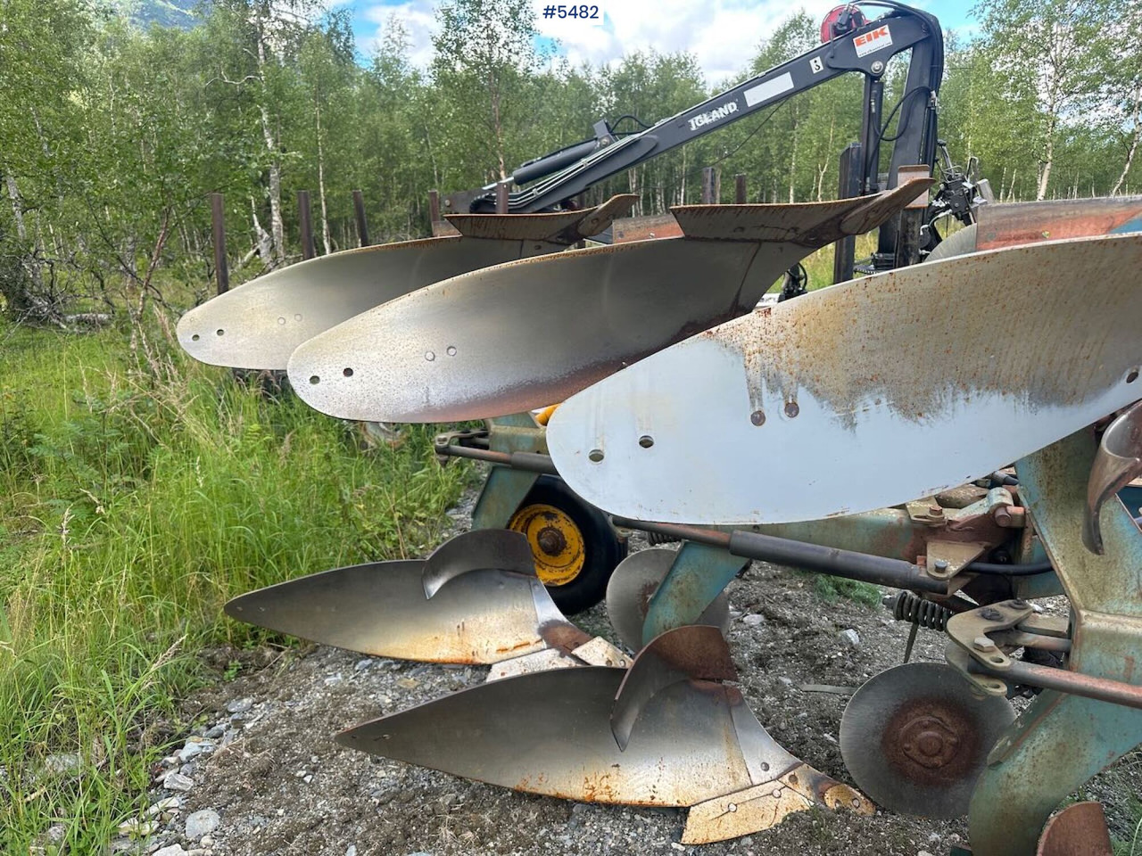 Øverum CV 398 H 3-furrow reversible plow - Soil tillage equipment: picture 4 Øverum CV 398 H 3-furrow reversible plow - Soil tillage equipment: picture 4