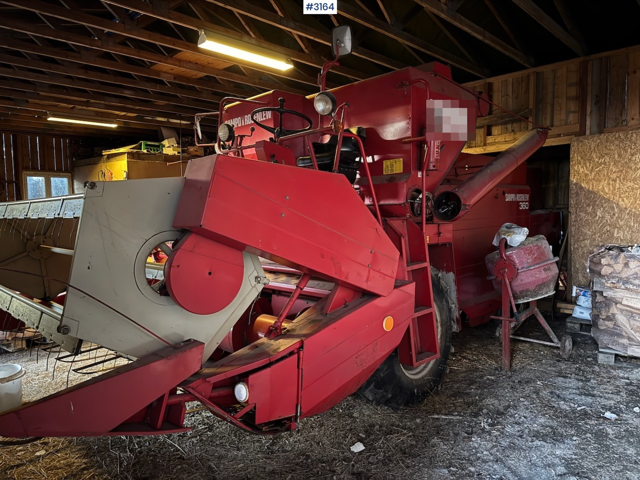 Sampo Rosenlew 360 - Combine harvester: picture 2 Sampo Rosenlew 360 - Combine harvester: picture 2