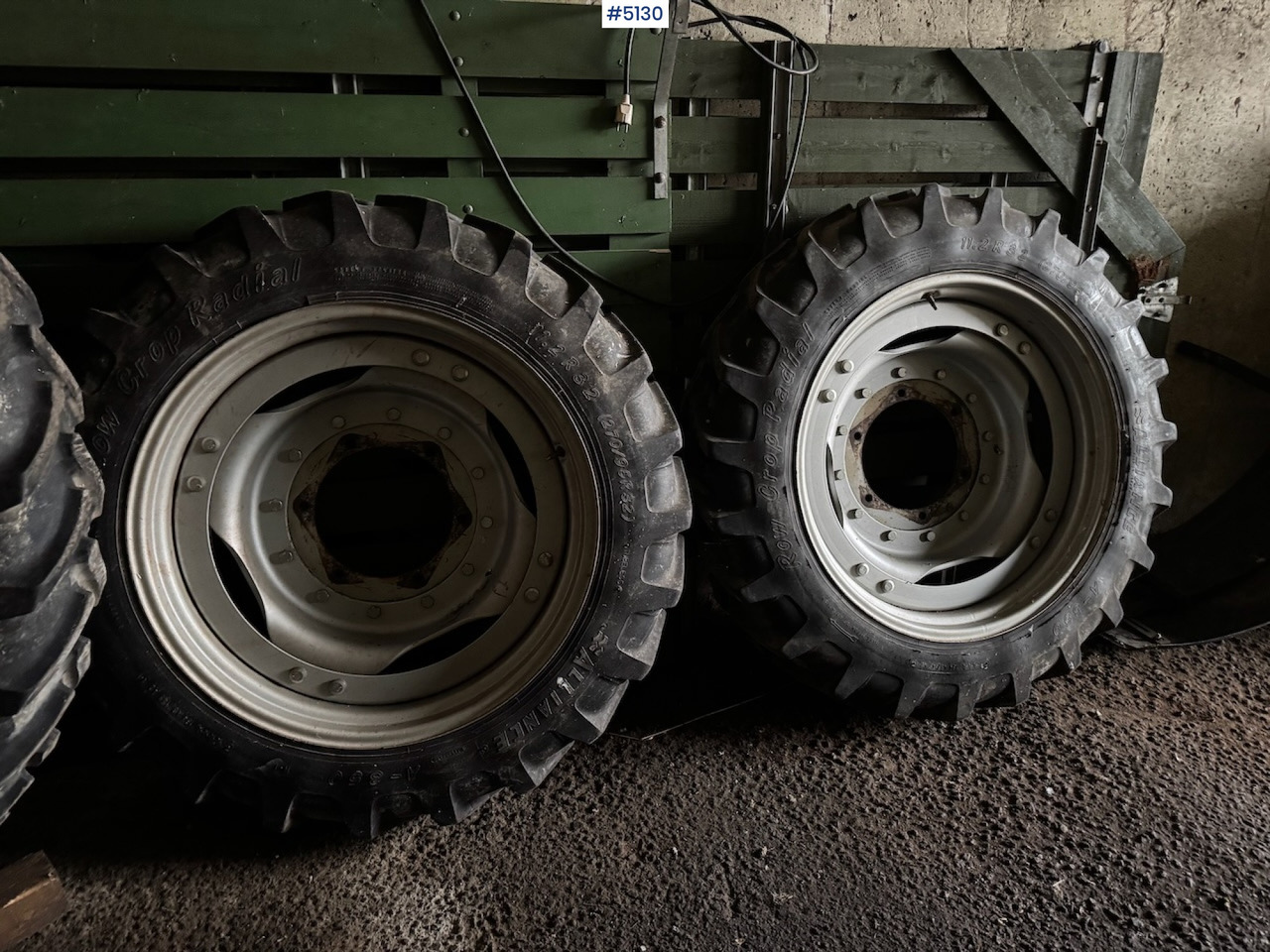 Sprayer wheels 12.4 R46 and 11.2 R32 - Sprayer: picture 2 Sprayer wheels 12.4 R46 and 11.2 R32 - Sprayer: picture 2