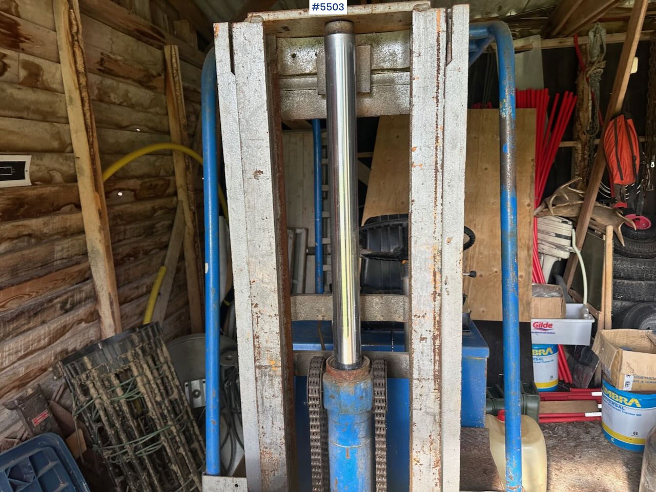 Volvo electric truck - Forklift: picture 4 Volvo electric truck - Forklift: picture 4