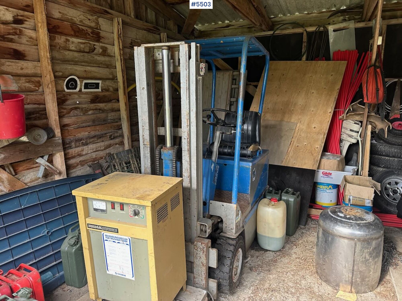 Volvo electric truck - Forklift: picture 2 Volvo electric truck - Forklift: picture 2