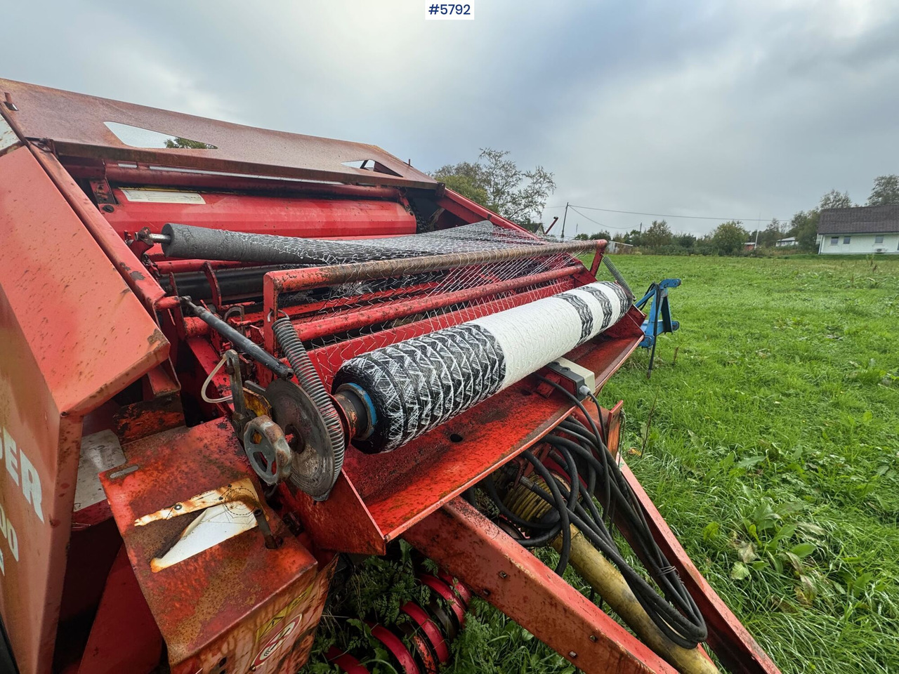 Welger RP 200 Mastercut round baler. Partially repaired object. - Hay and forage equipment: picture 3 Welger RP 200 Mastercut round baler. Partially repaired object. - Hay and forage equipment: picture 3
