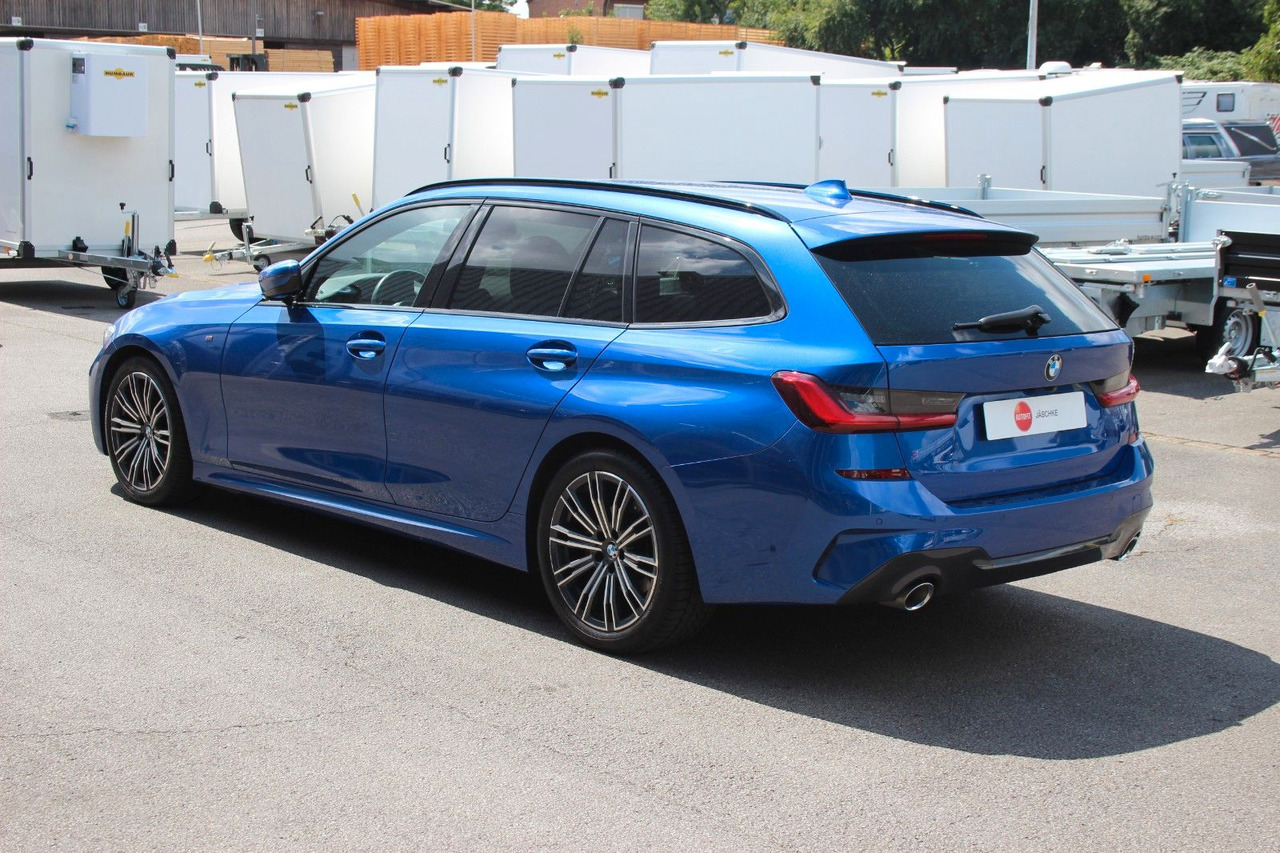 BMW 320 Touring d M Sport Laser Alcantara Harman Kar - Car: picture 3 BMW 320 Touring d M Sport Laser Alcantara Harman Kar - Car: picture 3